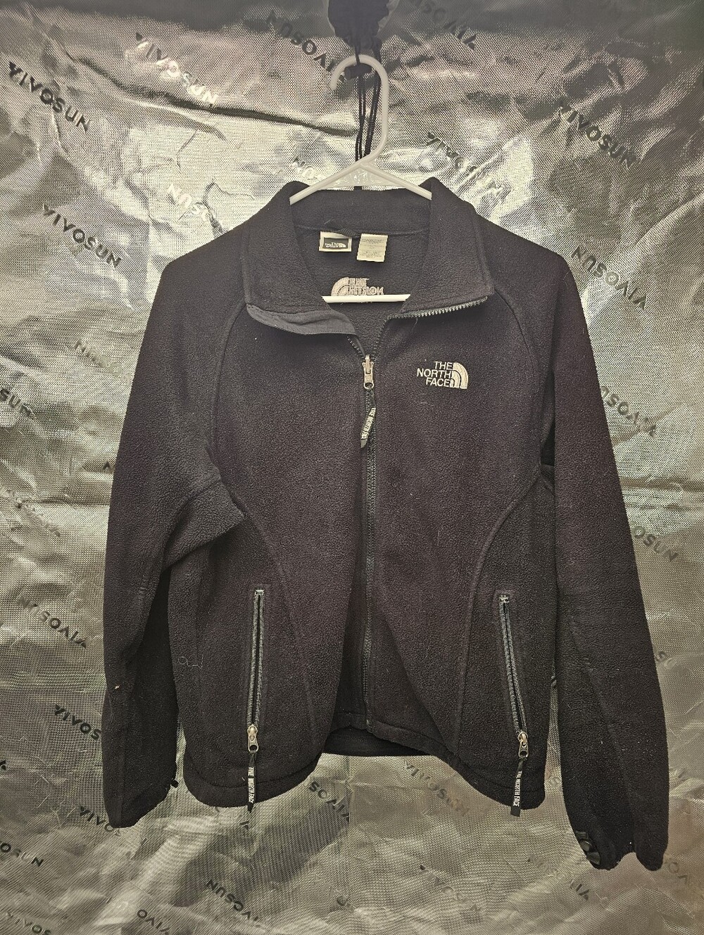 The North Face Women's Black Full Zip Fleece Jacket Small Momentum Style